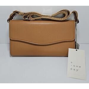 *NWT* A New Day Womens Caramel Crossbody Strap Flap Wallet Handbag